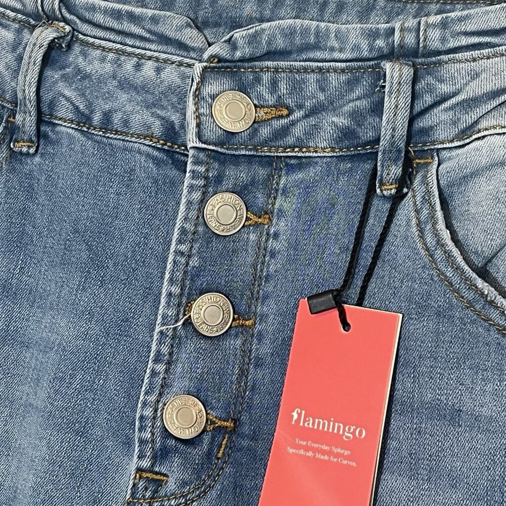 Flamingo Women’s Jeans Mid Rise Flare Leg Size Large Blue Fly Buttons Stretch - Picture 3 of 10